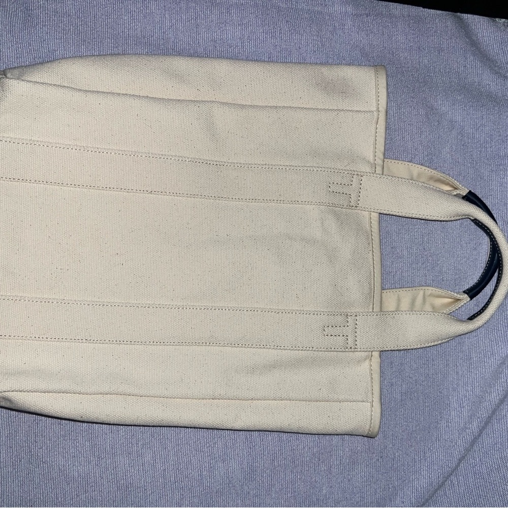 Tote Burch Canvas Tore with Leather Details on handle - Picture 2 of 4